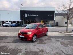 Renault TWINGO III Essence 70 ch Rouge Flammes / Régulateur Limiteur de vitesse Suivi Renault Garantie 6 mois – Saint-Vallier