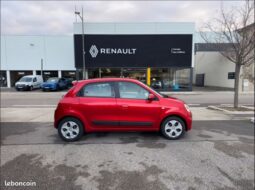 Renault TWINGO III Essence 70 ch Rouge Flammes / Régulateur Limiteur de vitesse Suivi Renault Garantie 6 mois – Saint-Vallier