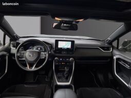 TOYOTA RAV4 HYBRIDE MY21 218 ch 2WD Black Edition Toit Ouvrant Caméra 360 – Champigny-sur-Marne