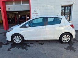 TOYOTA YARIS HYBRID 100H HYBRID BUSINESS 5p 2016 – Saint-Christol-lez-Alès