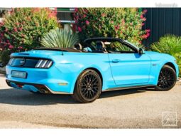 FORD MUSTANG Cabriolet 5.0L V8 421 CH BVA6 Bleu Grabber – Étoile-sur-Rhône
