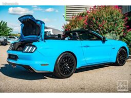 FORD MUSTANG Cabriolet 5.0L V8 421 CH BVA6 Bleu Grabber – Étoile-sur-Rhône