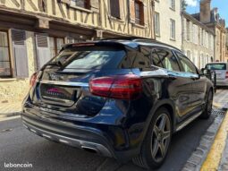 MERCEDES GLA 180 7G DCT AMG line TOIT OUVRANT – Provins
