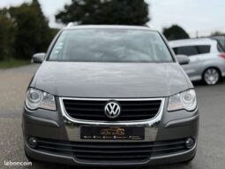 Volkswagen touran 1.9 tdi 105ch confortline 7pl – Guichen
