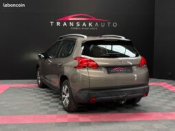 PEUGEOT 2008 1.6 VTi 120ch BVA4 Allure A – Distré