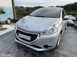 Peugeot 208 1.0 VTI LIKE 5P – Urcuit