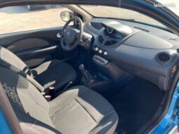 RENAULT TWINGO II 1.2 i 16V LEV 75 cv – Fonbeauzard