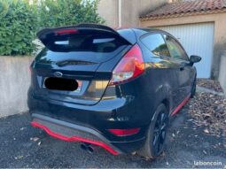 Ford Fiesta Black Édition 140 ch – Castries