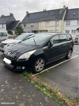 Peugeot 5008 1,6 thp 156ch – Lorient