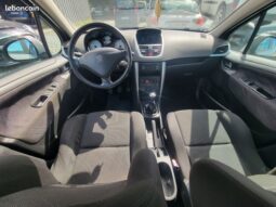 Peugeot 207 1.6 hdi 110 Premium – Nantes